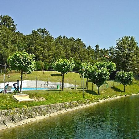 Hotel Montemuro Castro Daire Bagian luar foto