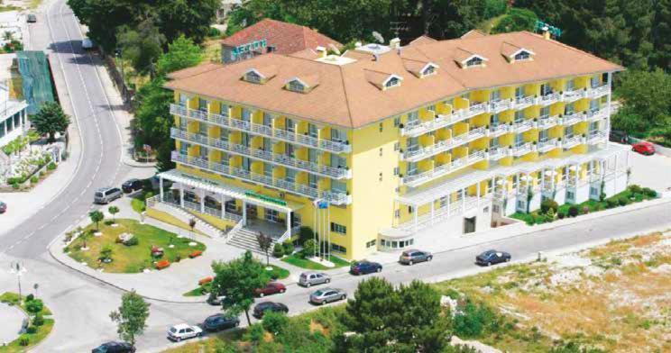Hotel Montemuro Castro Daire Bagian luar foto