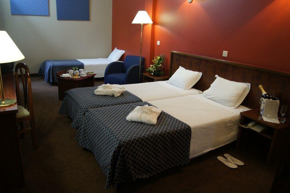 Hotel Montemuro Castro Daire Bagian luar foto