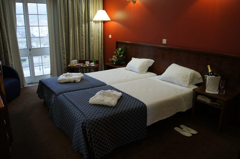 Hotel Montemuro Castro Daire Bagian luar foto
