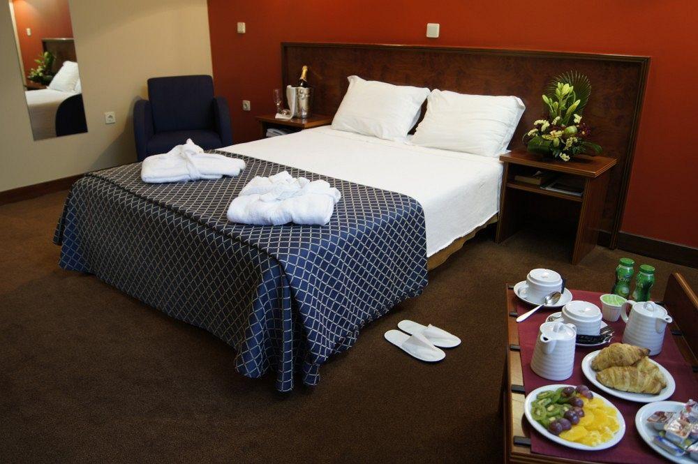 Hotel Montemuro Castro Daire Bagian luar foto