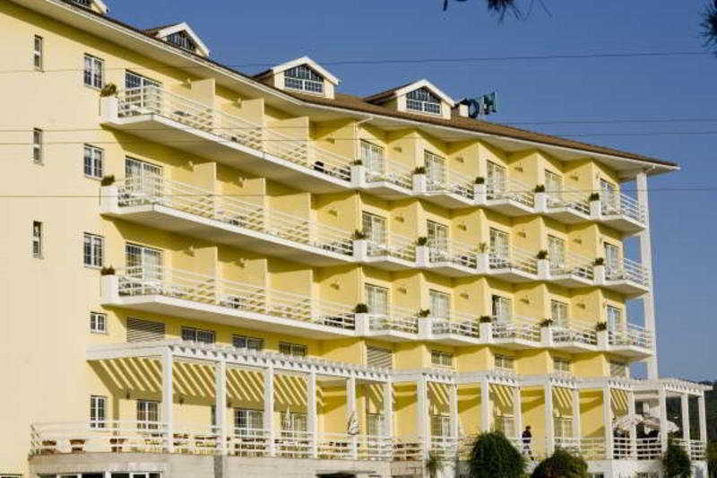 Hotel Montemuro Castro Daire Bagian luar foto