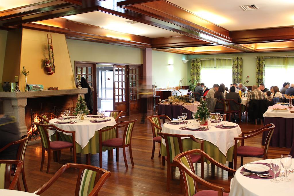 Hotel Montemuro Castro Daire Bagian luar foto