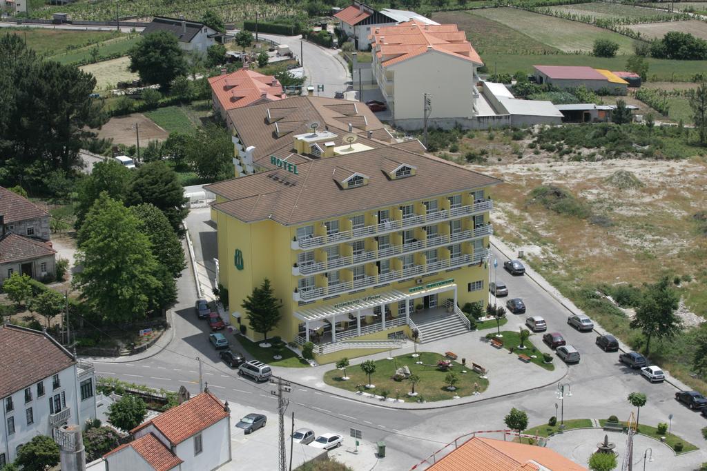 Hotel Montemuro Castro Daire Bagian luar foto